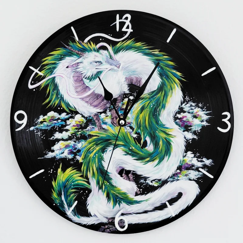 Schallplatten-Uhr „Nigihayami Kohakunushi“